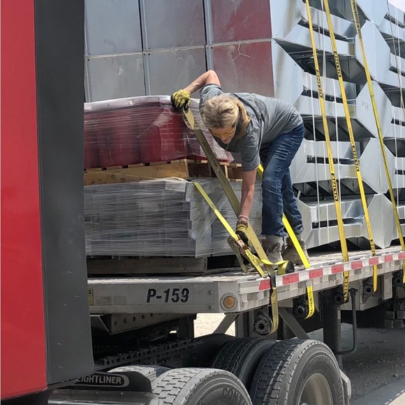 Meet your Posher, Beth - Picture 6 of 9